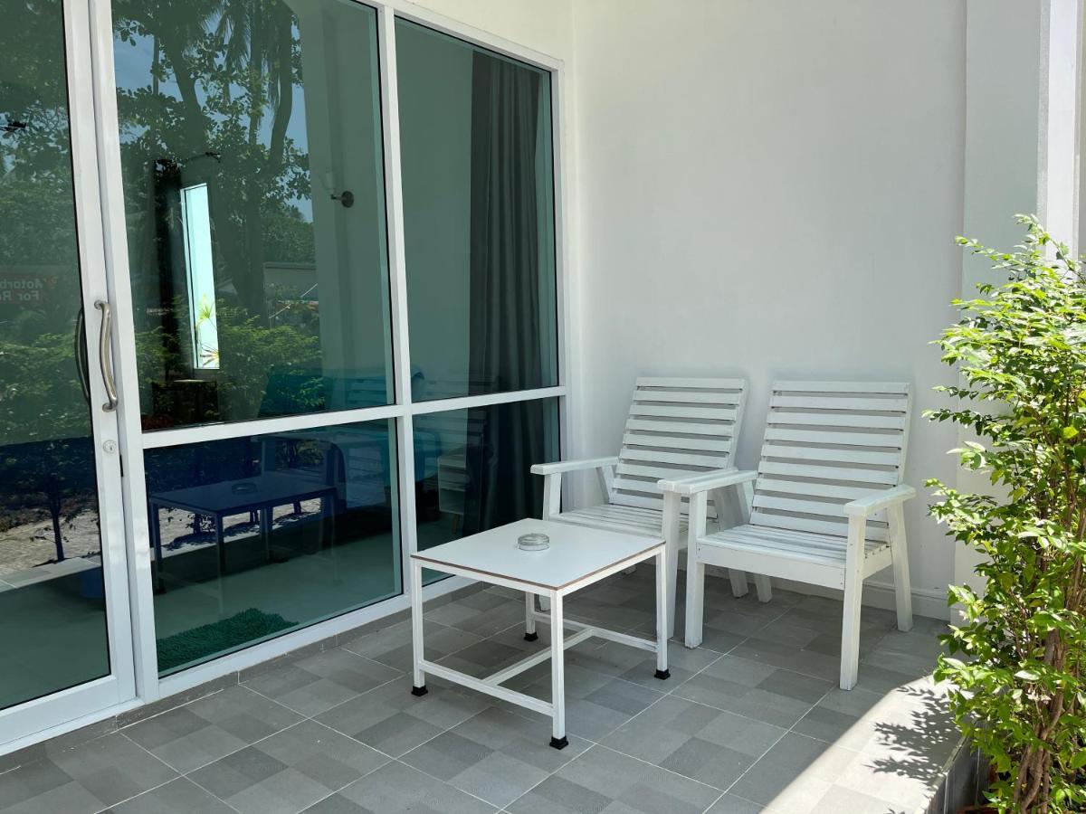 Mook Ing Lay Hotel Ko Mook Exterior photo